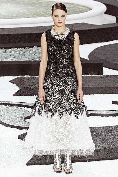 Look 62